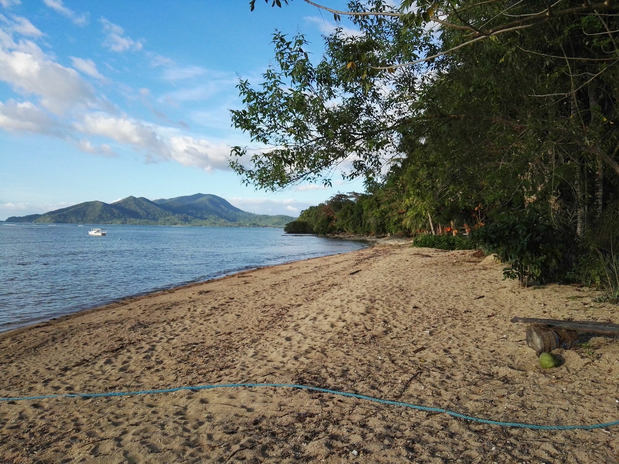 Kahamut-An Beach And Cottages Puerto Princesa Luaran gambar